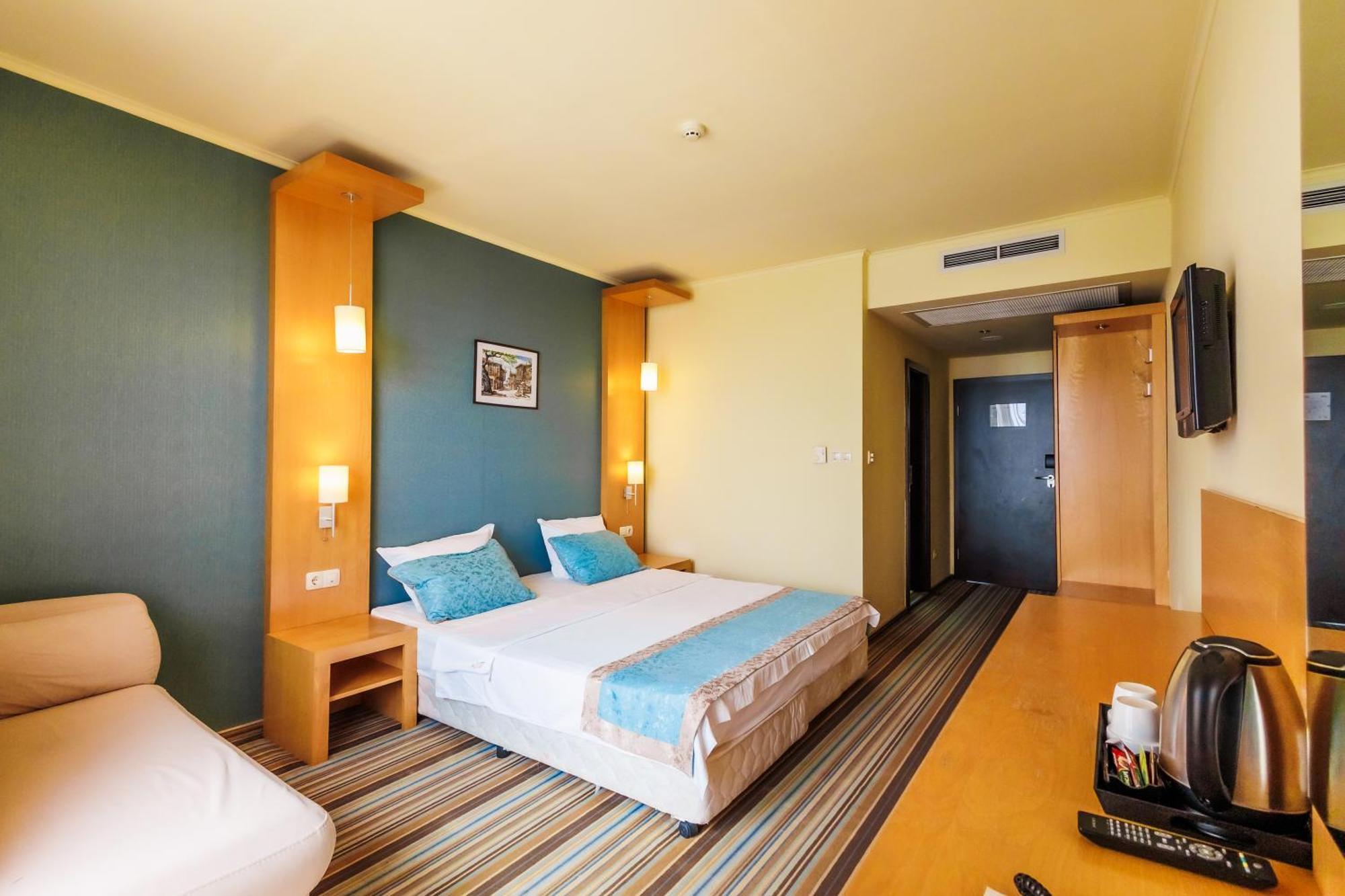 Mirage Hotel Несебир Екстер'єр фото