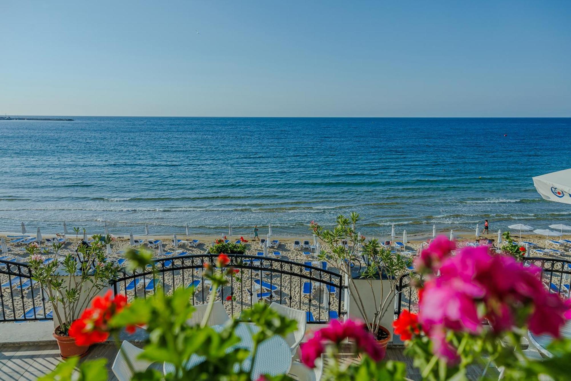 Mirage Hotel Несебир Екстер'єр фото